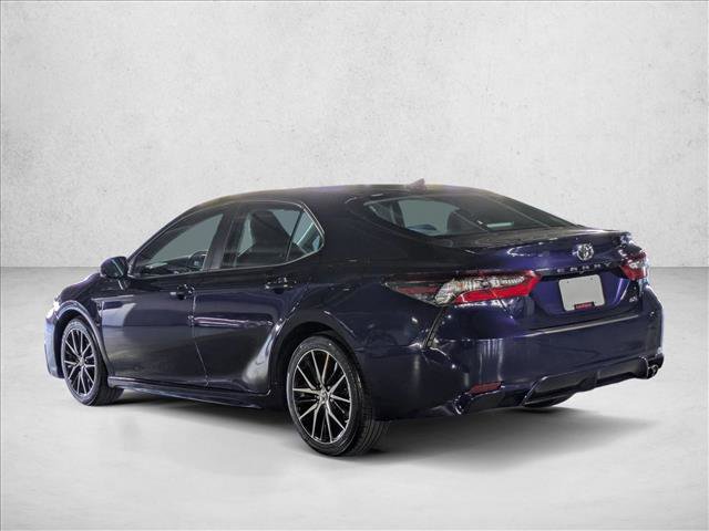 Used 2022 Toyota Camry SE FWD image 8