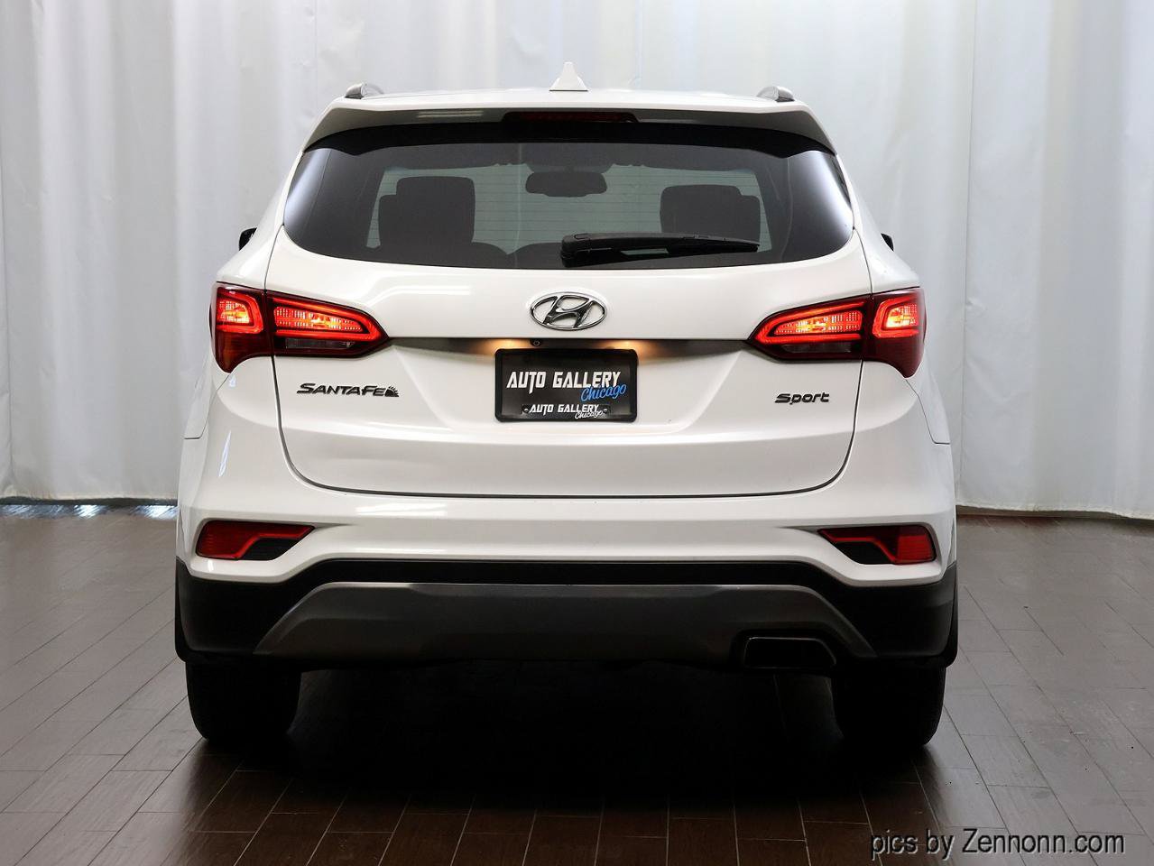 Used 2017 Hyundai Santa Fe Sport FWD image 7