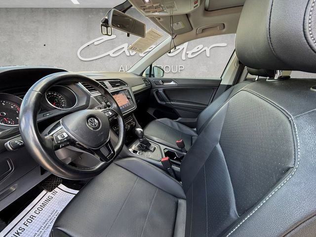 Used 2018 Volkswagen Tiguan SEL FWD image 23