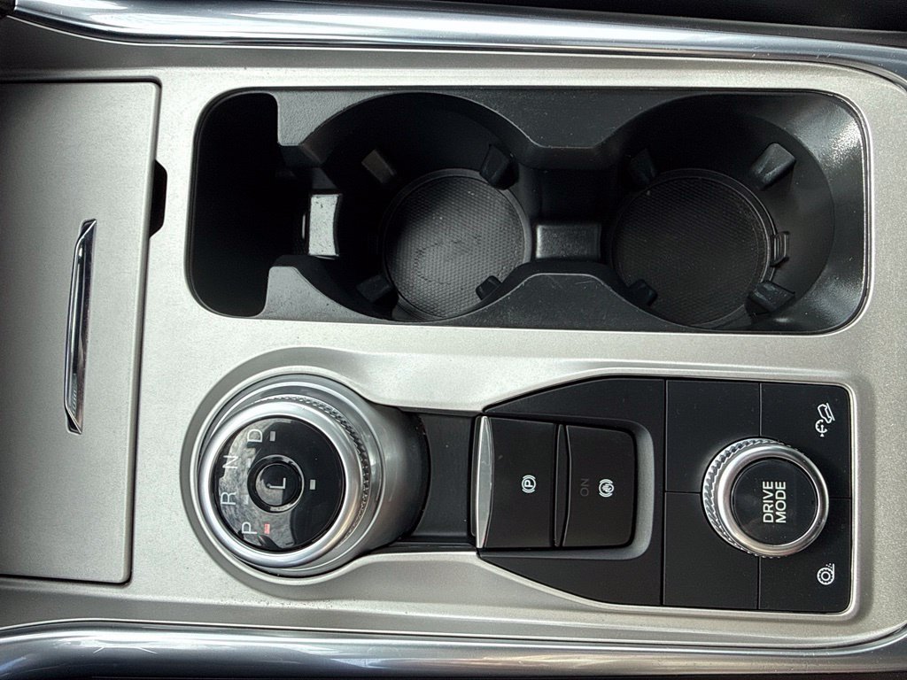 Used 2023 Ford Explorer XLT w/ Equipment Group 202A AWD/4WD image 13