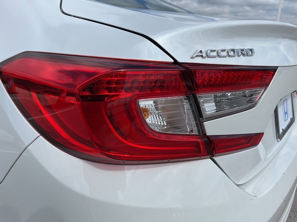 Used 2021 Honda Accord EX-L image 7