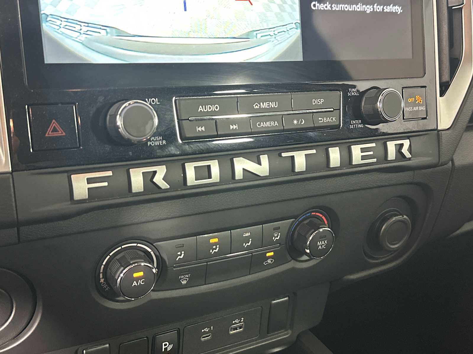 Used 2025 Nissan Frontier SV RWD image 37