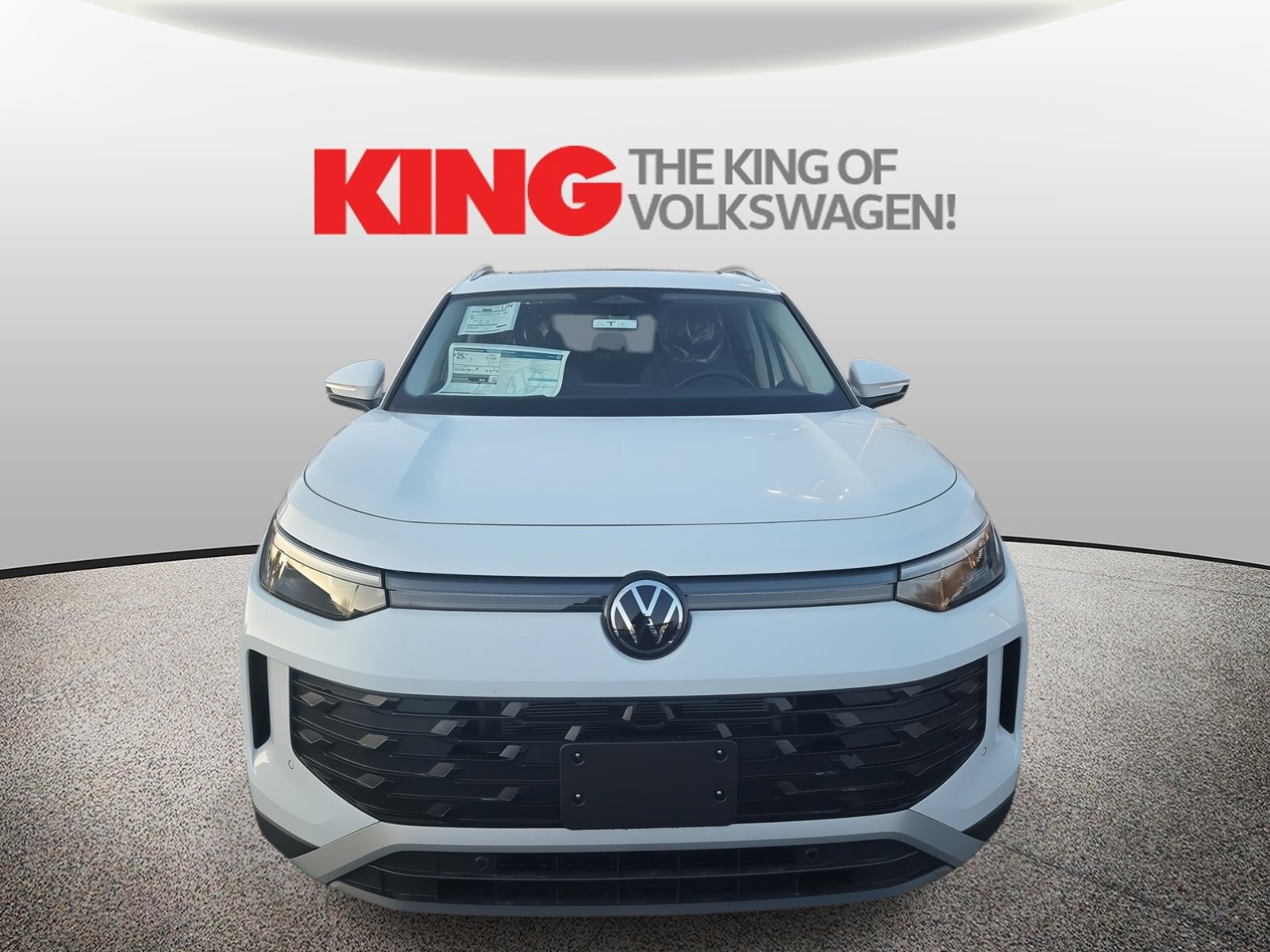 New 2026 Volkswagen Tiguan SE image 9