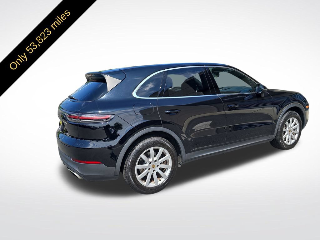 Used 2021 Porsche Cayenne AWD/4WD image 2