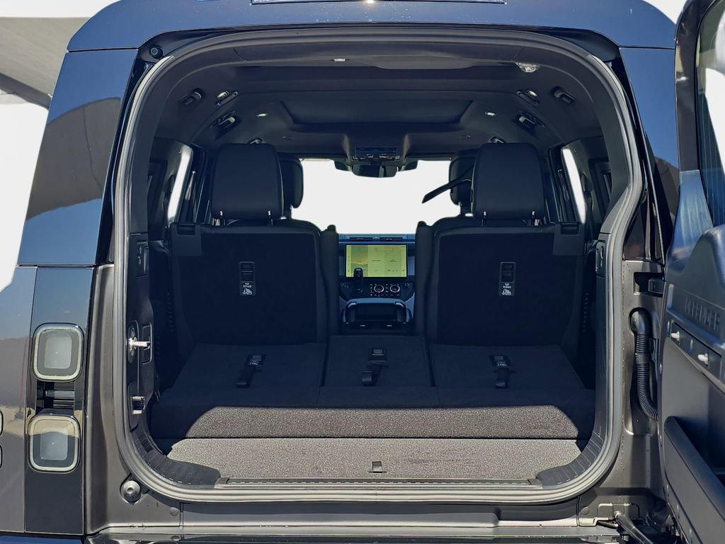 New 2026 Land Rover Defender 130 S AWD/4WD image 12