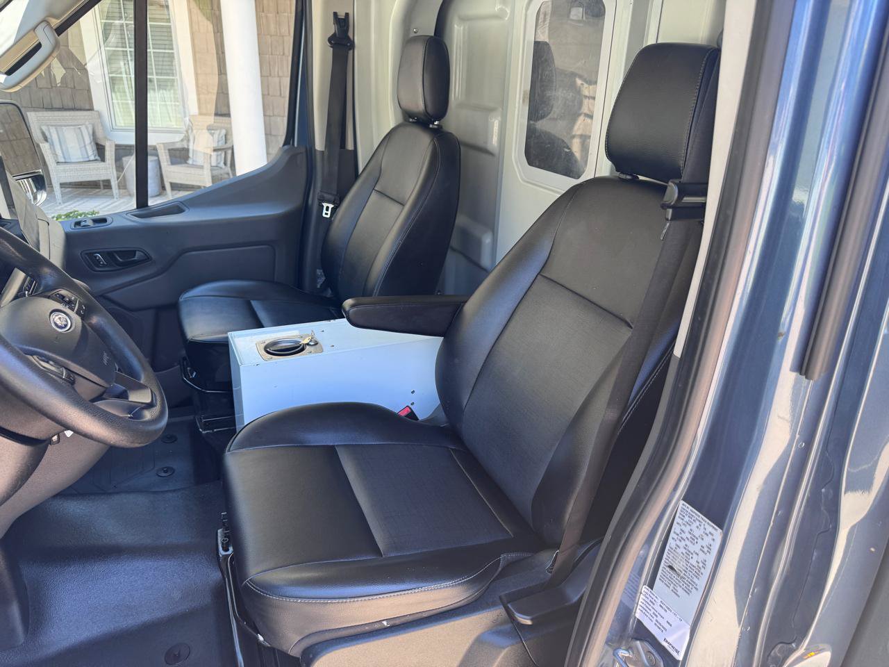 Used 2023 Ford Transit 350 DRW RWD image 12
