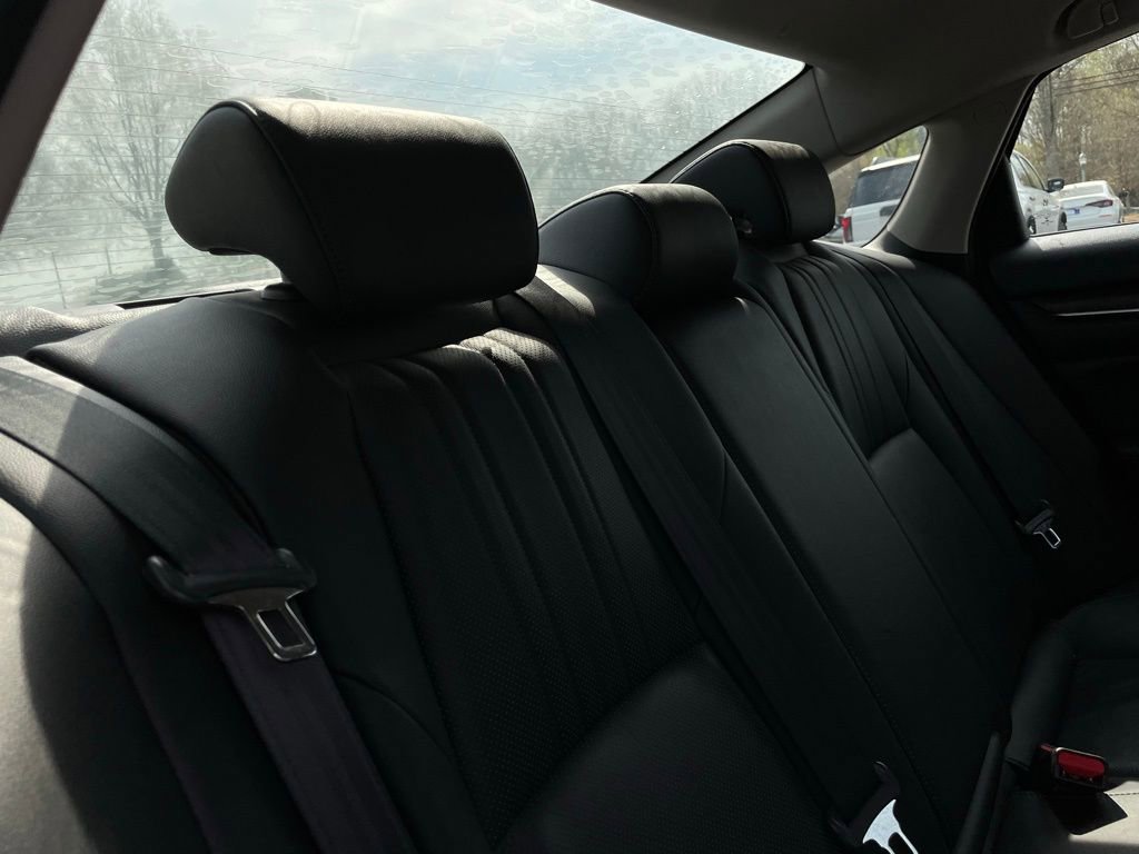 Certified 2021 Honda Accord Touring image 37