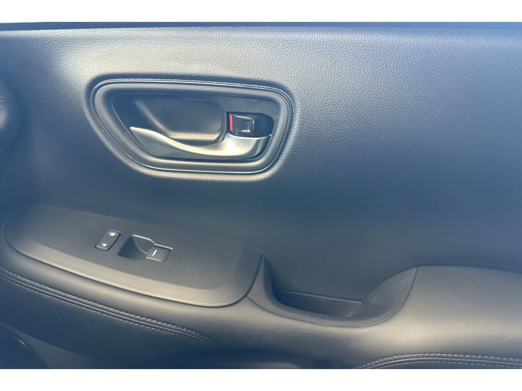 Certified 2026 Honda HR-V LX image 21