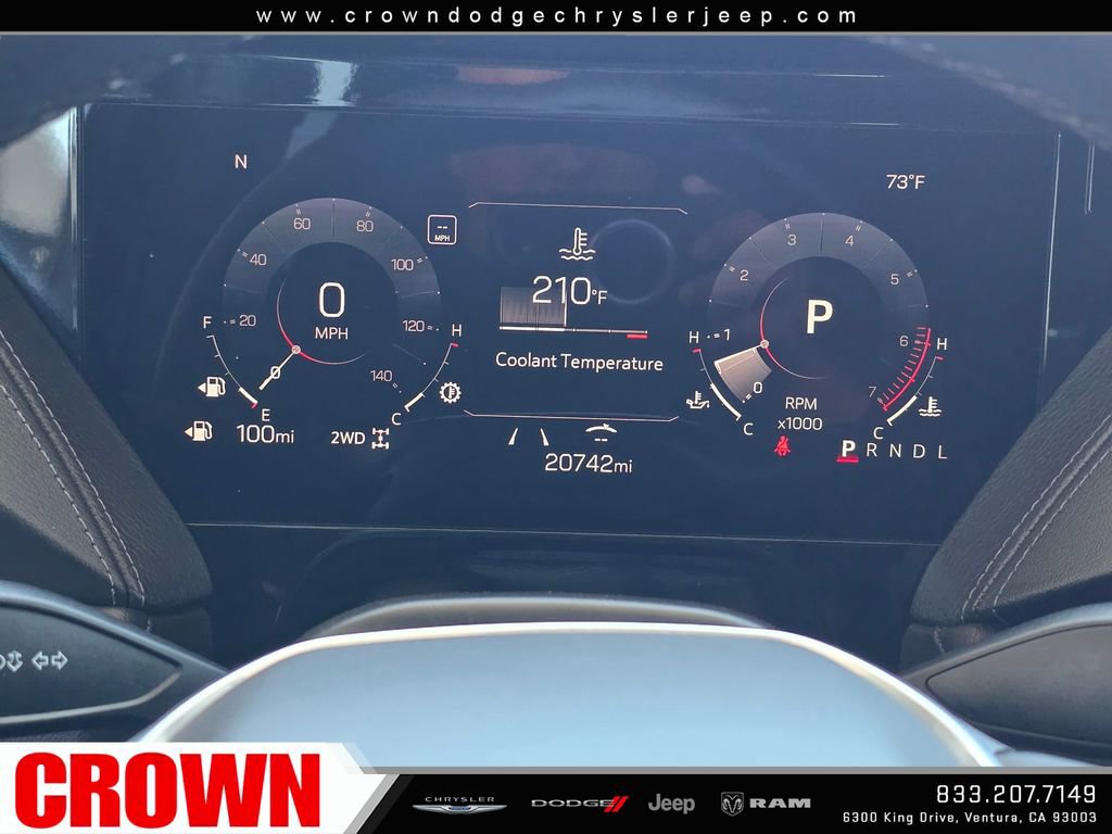 Used 2025 GMC Yukon XL Denali AWD/4WD image 40