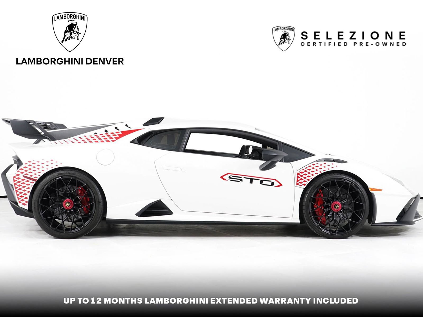 Used 2022 Lamborghini Huracan STO RWD image 9
