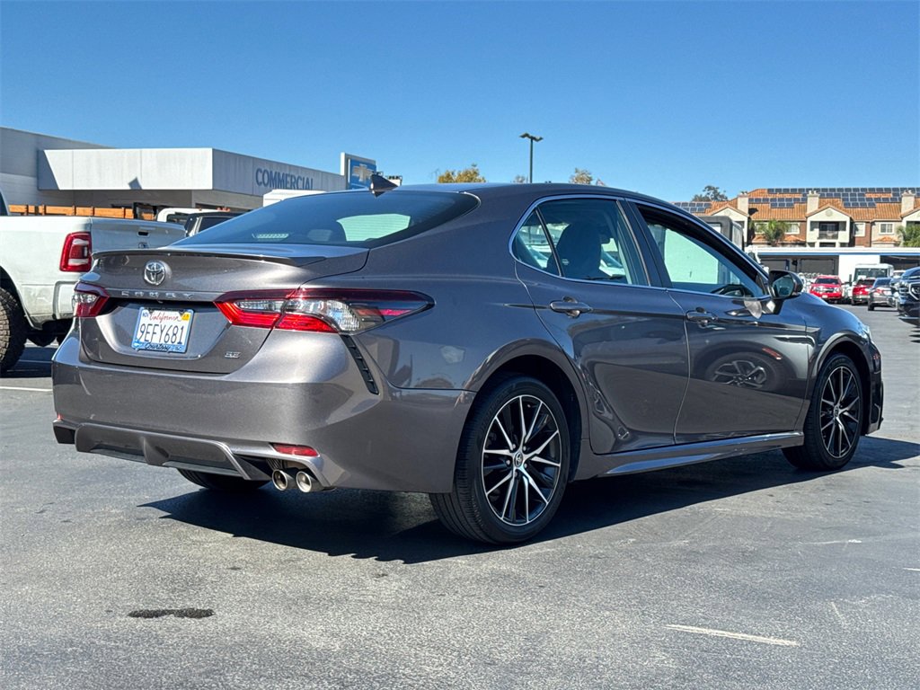 Used 2023 Toyota Camry SE image 12