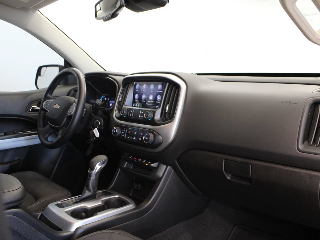 Used 2022 Chevrolet Colorado LT w/ Safety Package RWD image 15