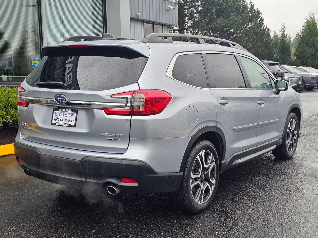 Used 2023 Subaru Ascent Limited w/ Technology Package AWD/4WD image 7