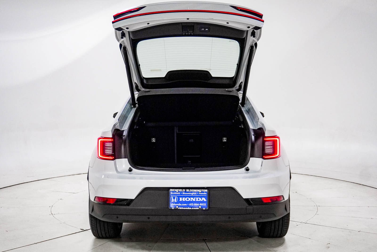 Used 2024 Polestar Polestar 2 AWD/4WD image 7