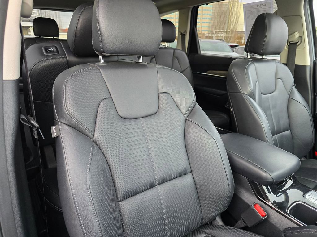 Used 2020 Kia Telluride SX image 12