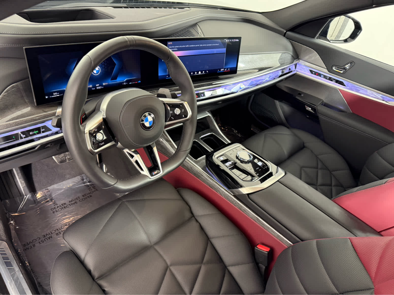 Certified 2025 BMW 740i w/ Premium Package RWD image 10
