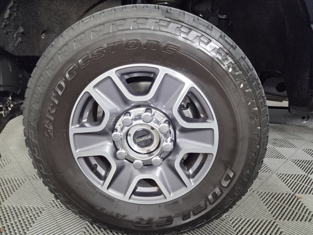 Used 2024 Ford F250 Lariat AWD/4WD image 7