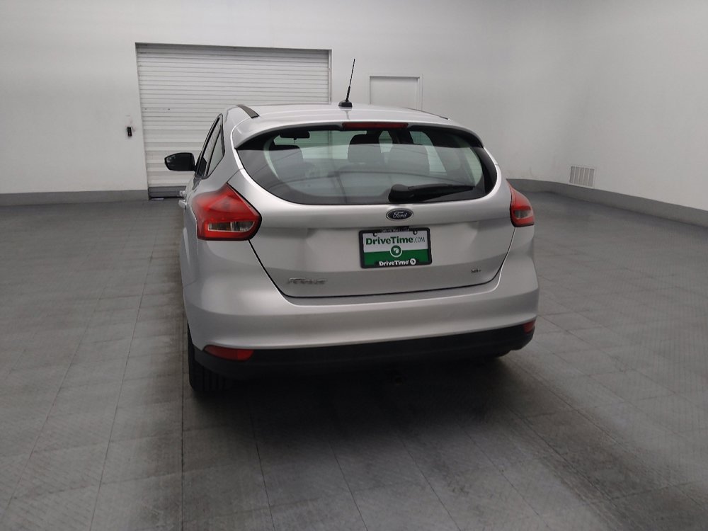 Used 2017 Ford Focus SE FWD image 6
