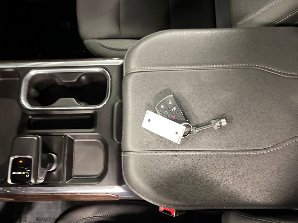 Used 2024 GMC Sierra 1500 Elevation w/ Preferred Package image 27