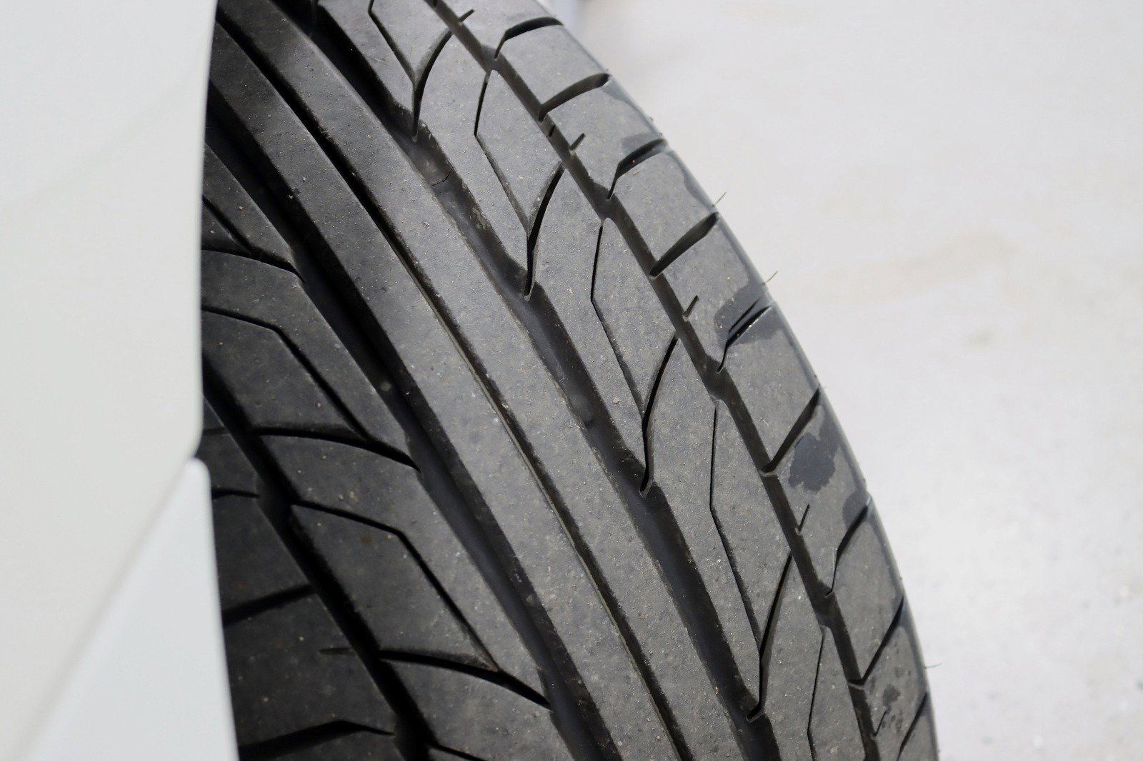 Used 2009 Maserati GranTurismo S image 35