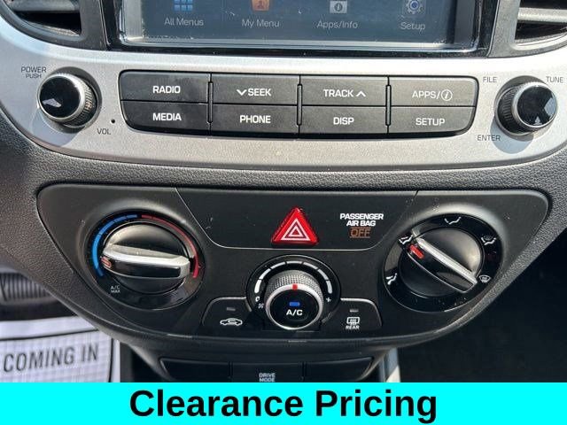 Used 2021 Hyundai Accent SEL image 26