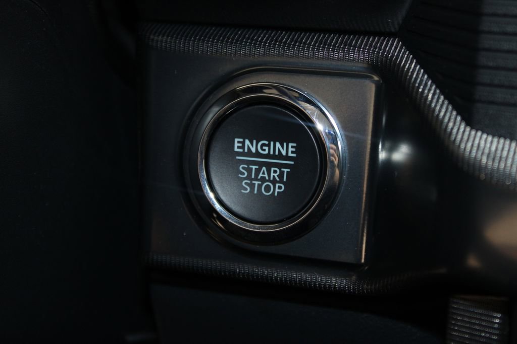 New 2025 Ford F150 Platinum w/ Equipment Group 702A High image 45