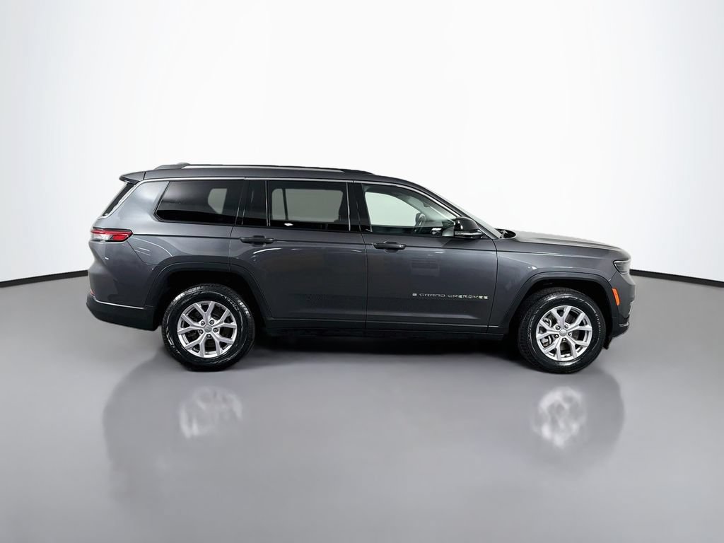 Used 2022 Jeep Grand Cherokee L Limited w/ Trailer Tow Group (B) AWD/4WD image 8