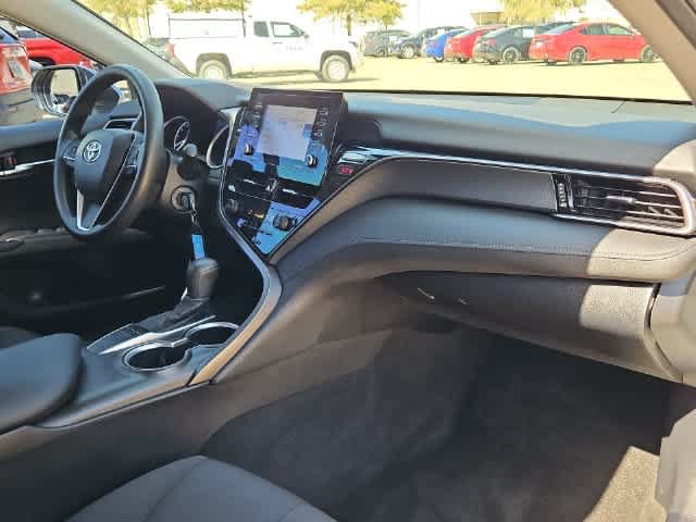 Used 2023 Toyota Camry LE FWD image 19