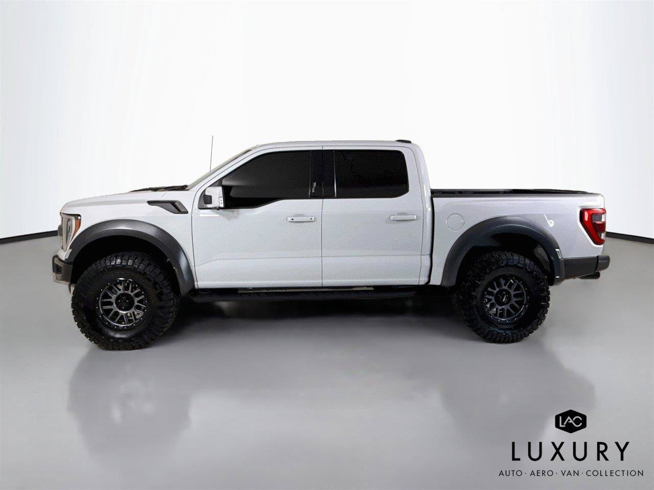 Used 2023 Ford F150 Raptor AWD/4WD image 9