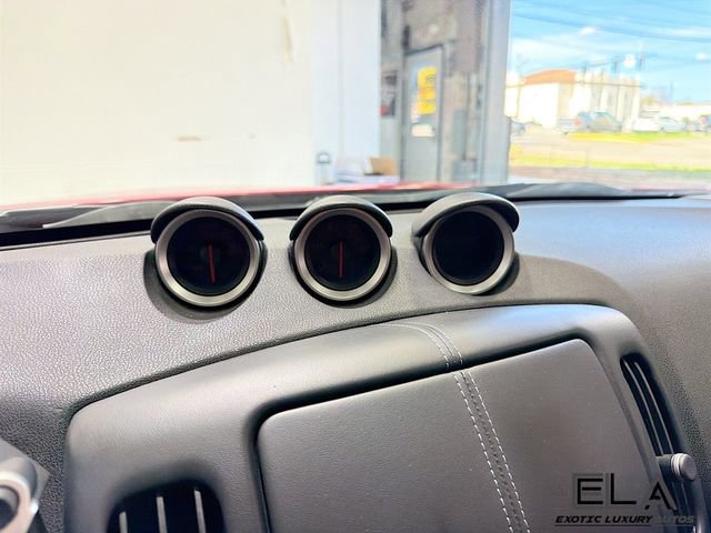 Used 2009 Nissan 370Z Touring w/ Sport Pkg image 15