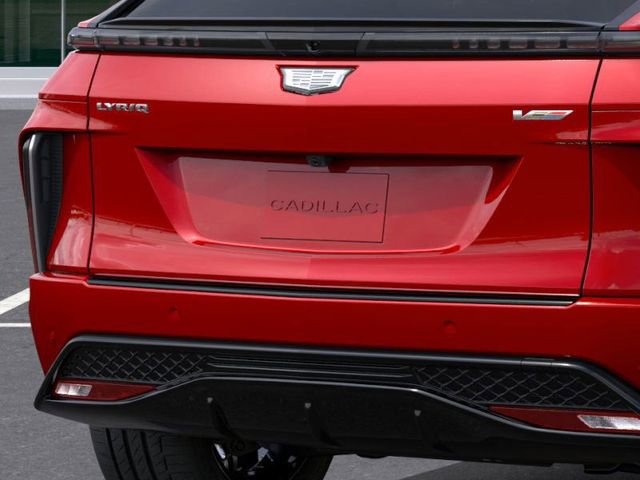 New 2026 Cadillac Lyriq V image 14