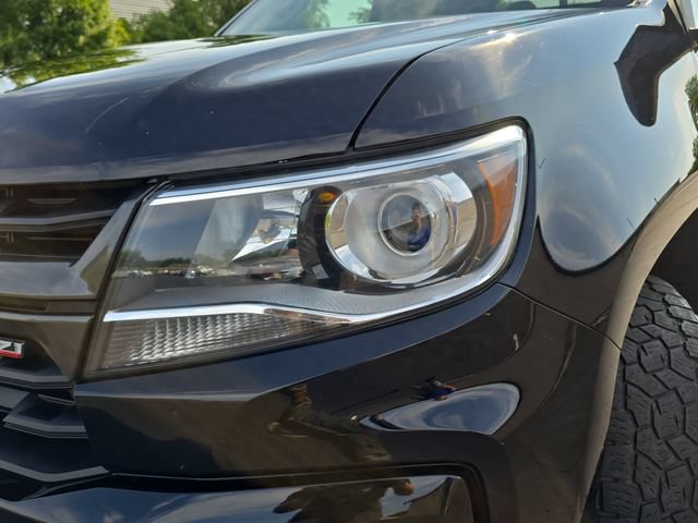 Used 2021 Chevrolet Colorado Z71 w/ Safety Package AWD/4WD image 30