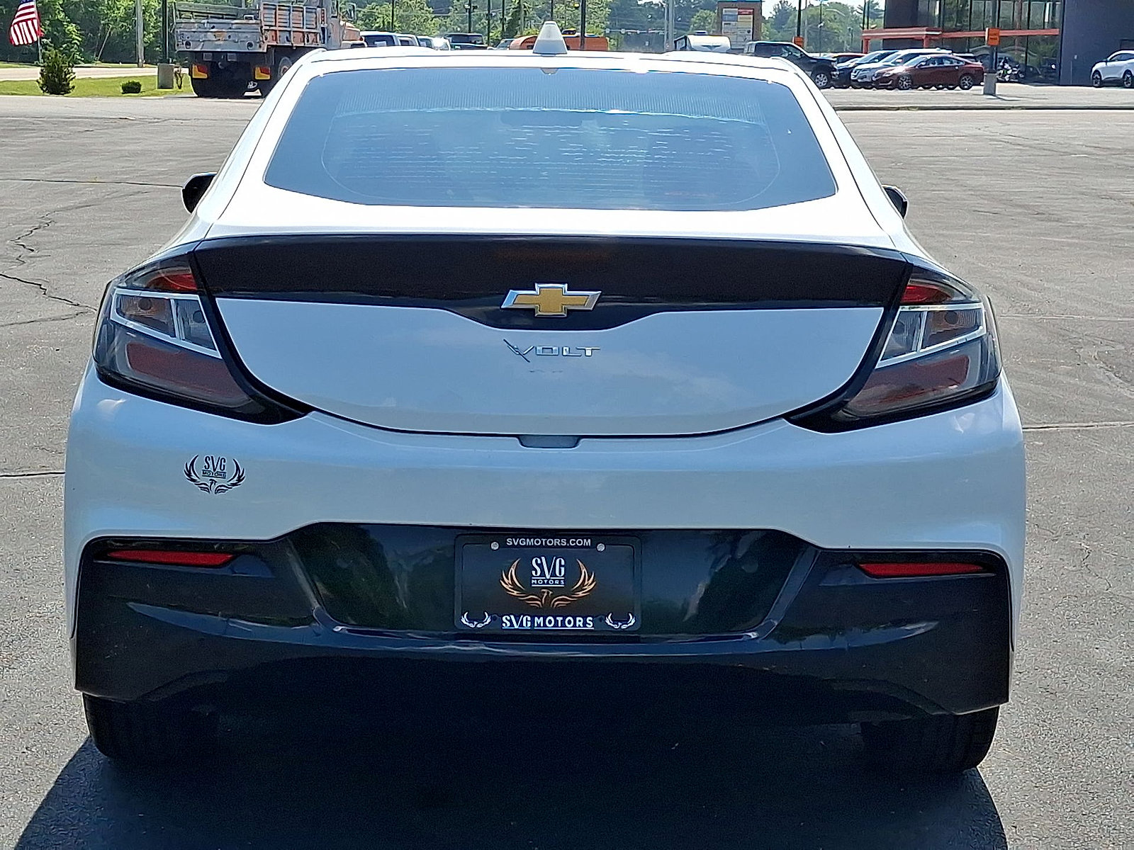 Used 2017 Chevrolet Volt Premier w/ Driver Confidence II Package FWD image 22