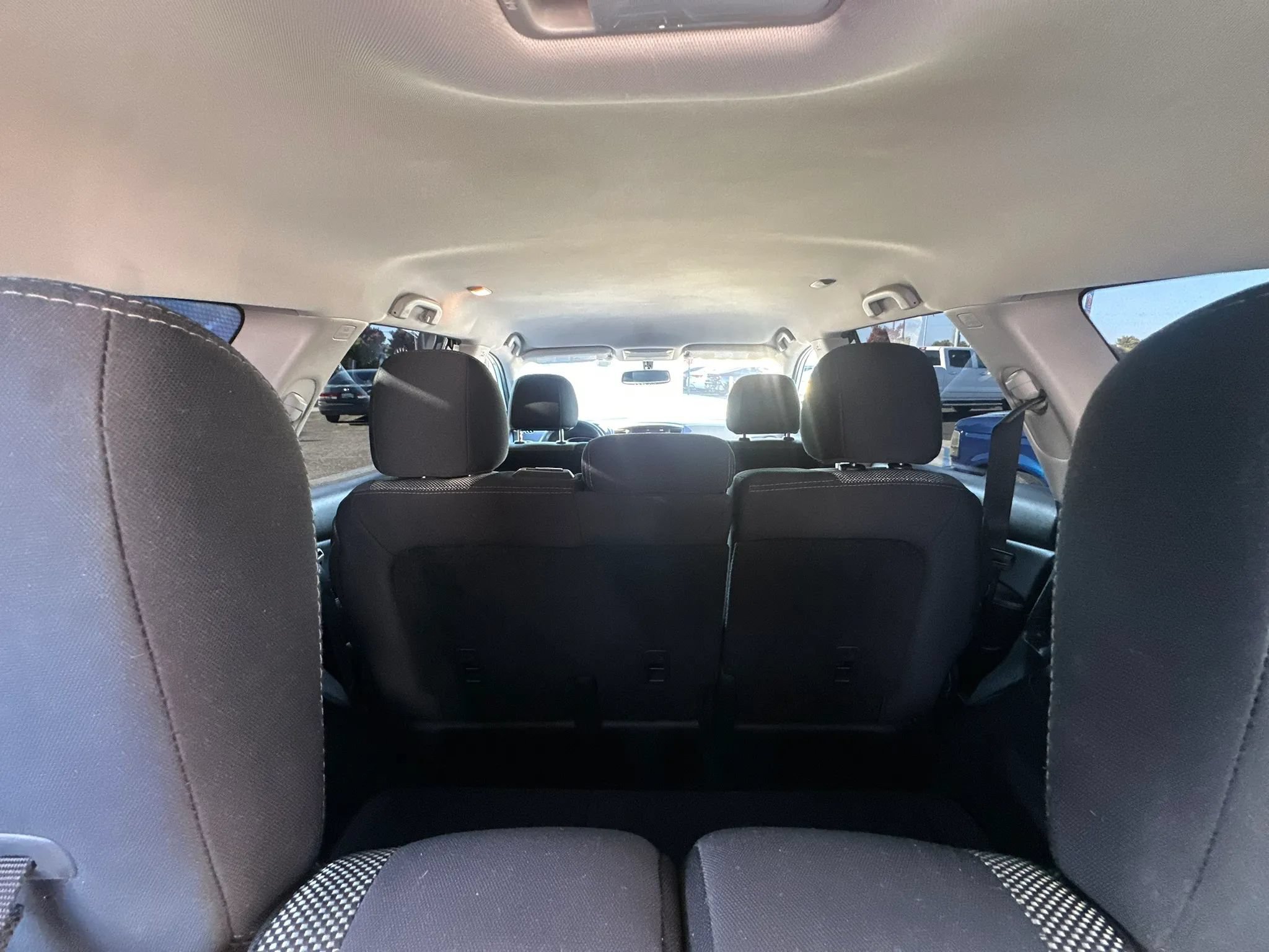 Used 2018 Nissan Pathfinder SV AWD/4WD image 44