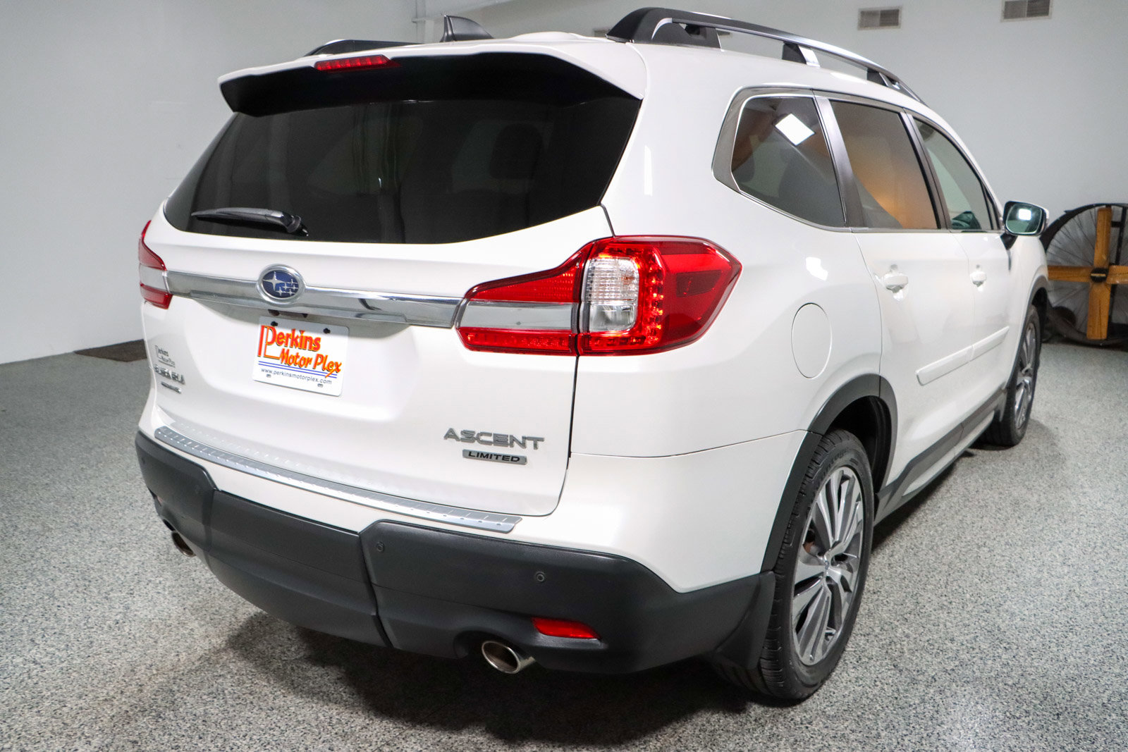 Used 2020 Subaru Ascent Limited w/ Popular Package #2A image 7