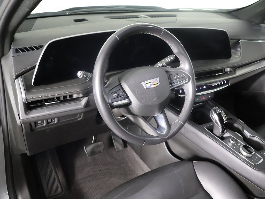 Used 2024 Cadillac XT4 Premium Luxury image 24