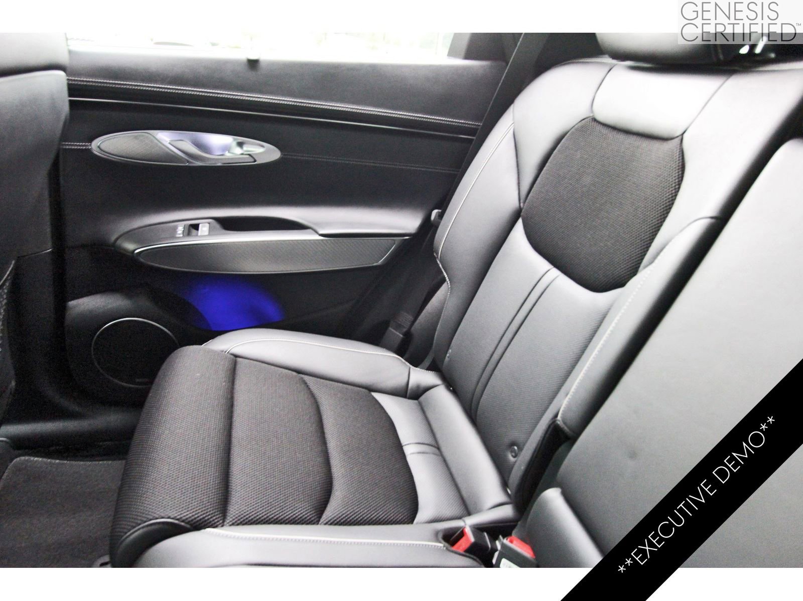 Used 2025 Genesis GV70 2.5T Sport Prestige w/ Sport Prestige Package image 15