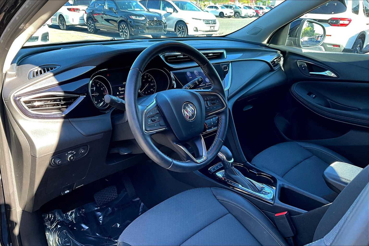 Used 2023 Buick Encore GX Preferred w/ Cold Weather Comfort Package image 16