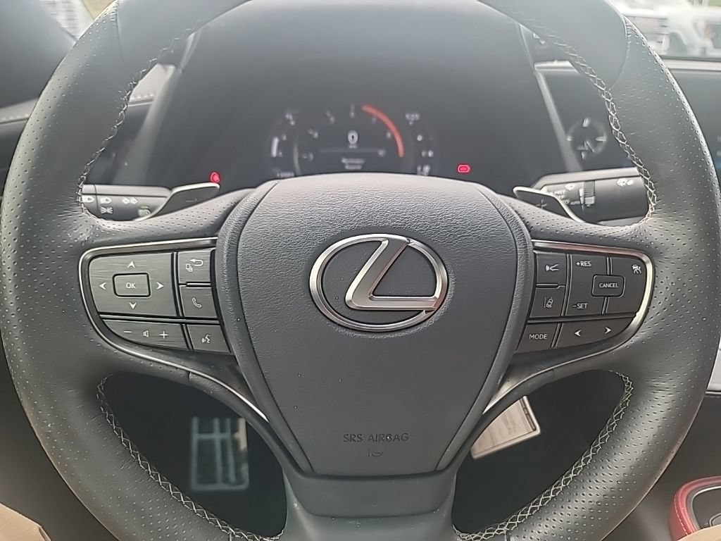 Used 2018 Lexus LS 500 F Sport w/ Cold Weather Package (CK) RWD image 24