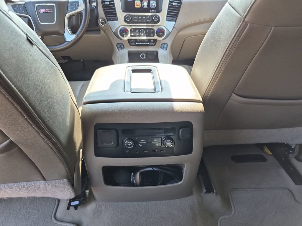 Used 2019 GMC Yukon XL SLT w/ Open Road Package RWD image 35
