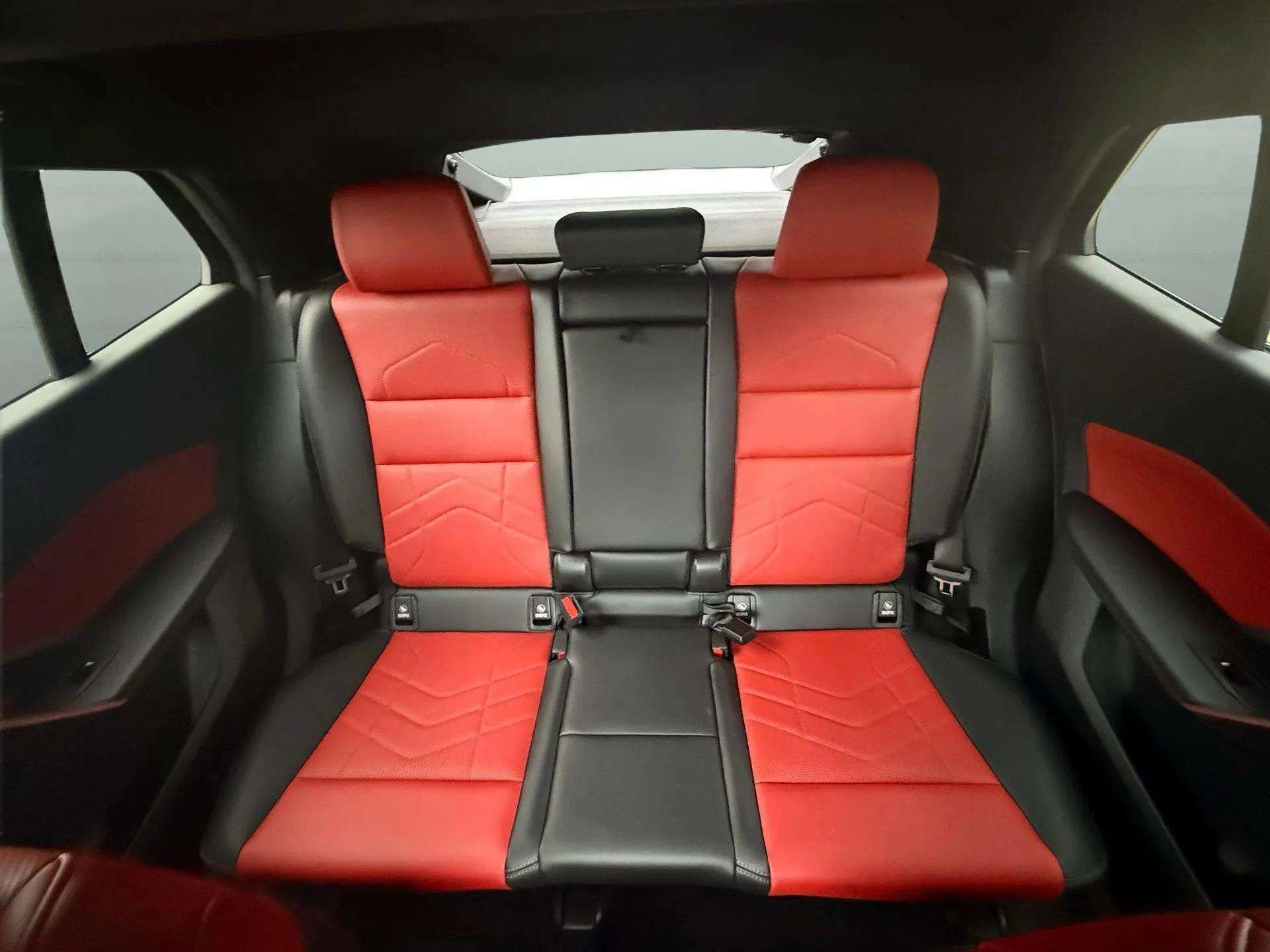 Used 2025 BMW X2 M35i image 50