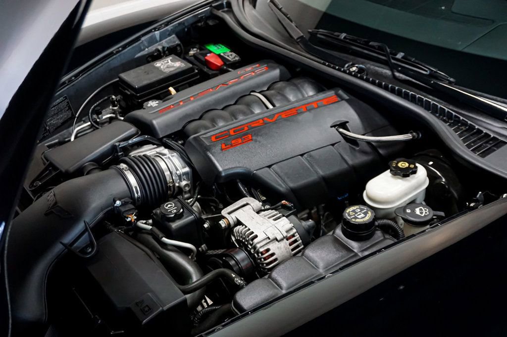 Used 2011 Chevrolet Corvette Grand Sport w/ Preferred Equipment Group image 17