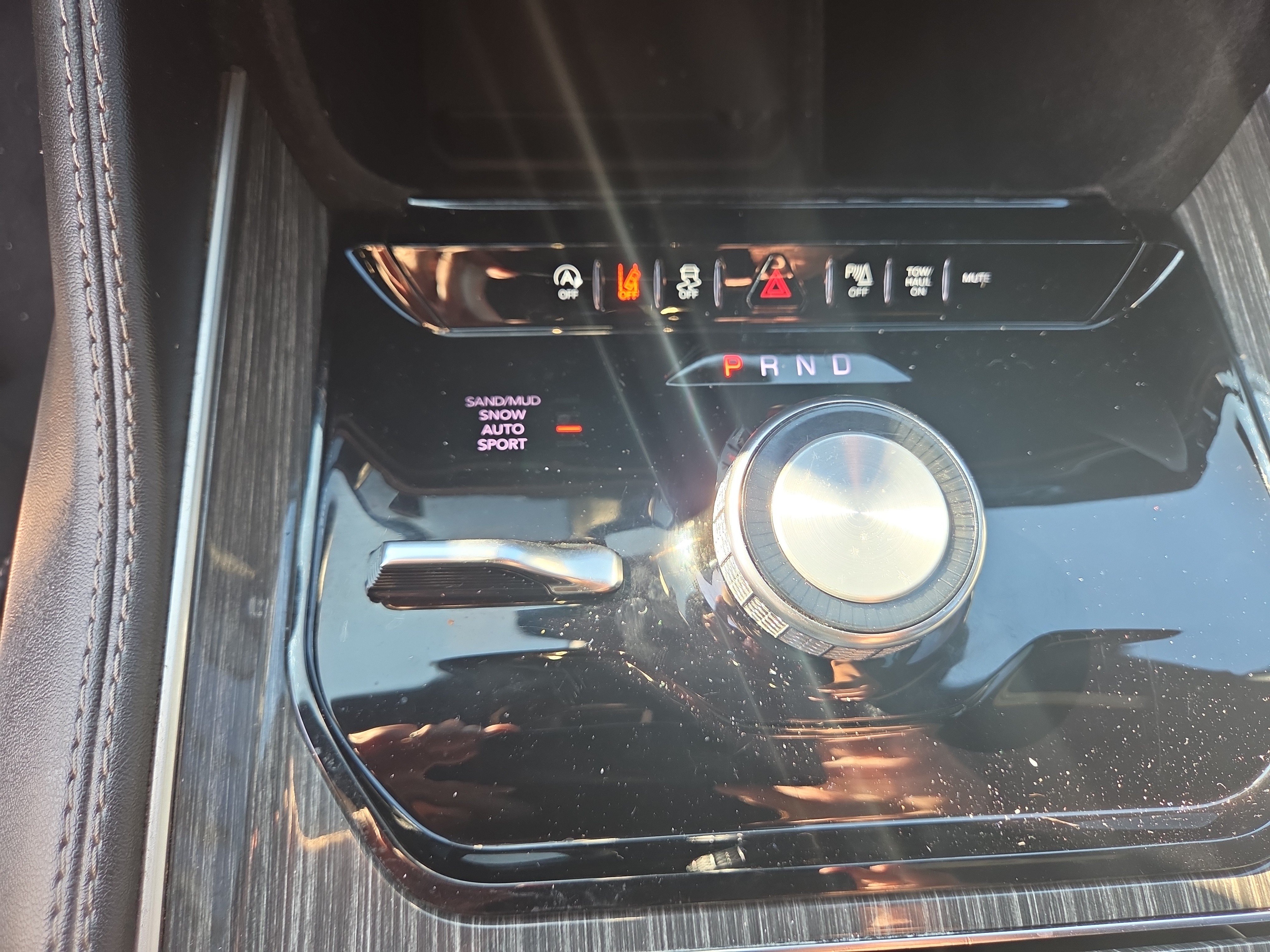 Used 2022 Jeep Wagoneer Series II AWD/4WD image 7