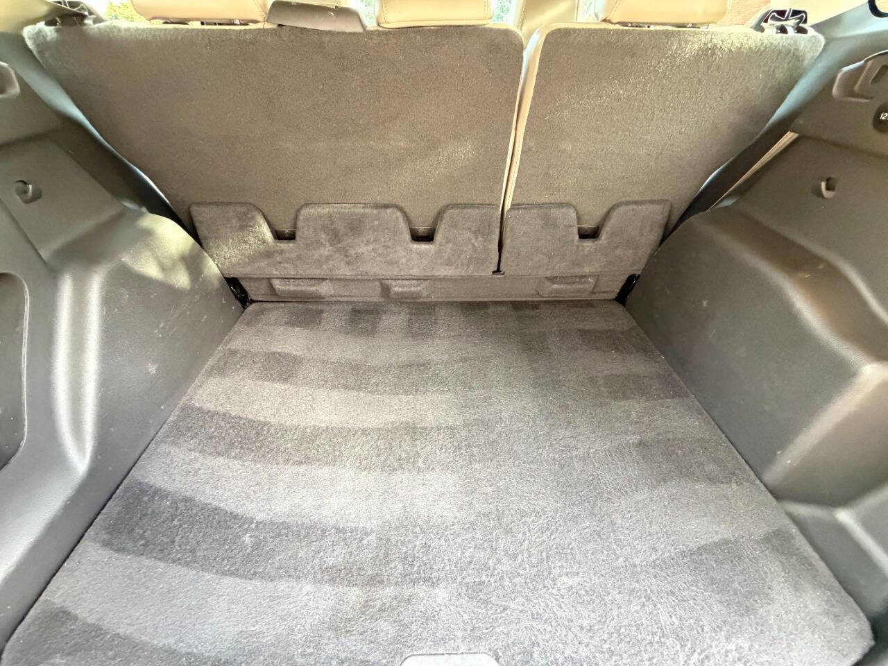 Used 2017 Ford Escape SE w/ SE Leather Comfort Package image 10