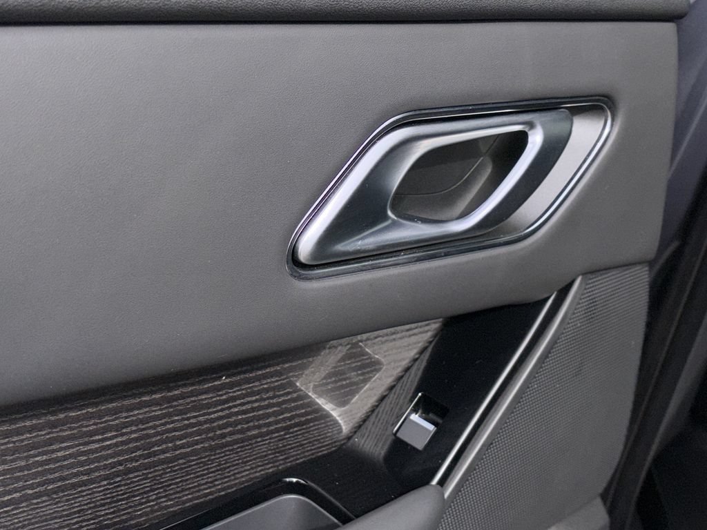 Used 2024 Land Rover Range Rover Velar Dynamic HSE AWD/4WD image 18