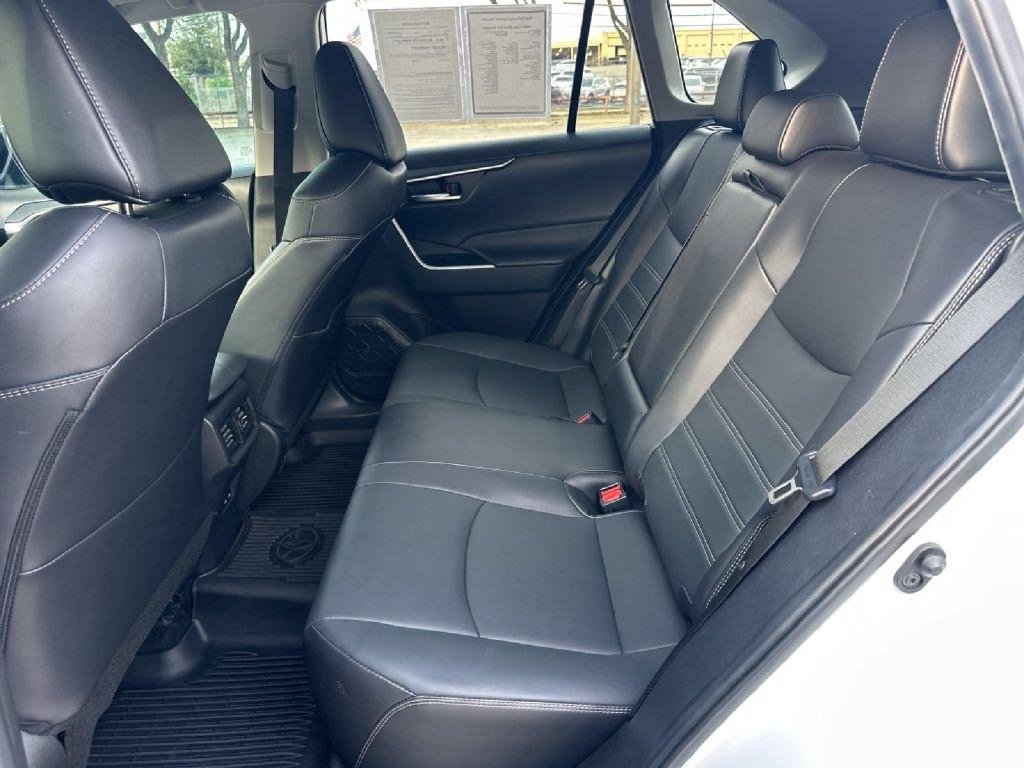 Used 2024 Toyota RAV4 XLE Premium FWD image 23