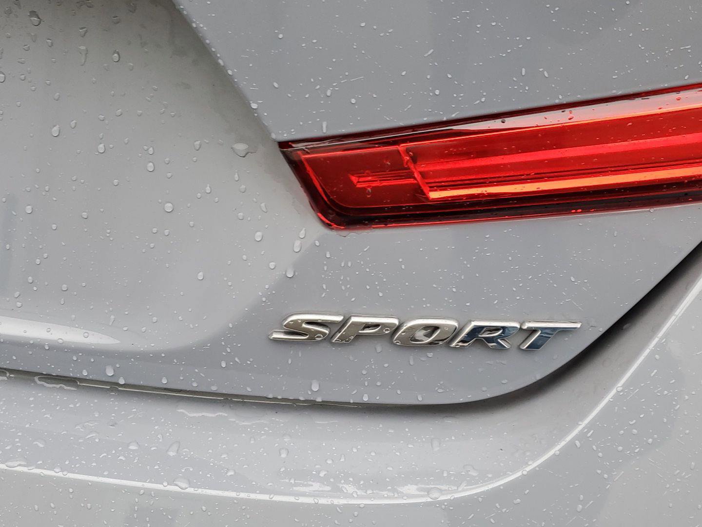 Used 2022 Honda Accord Sport image 8