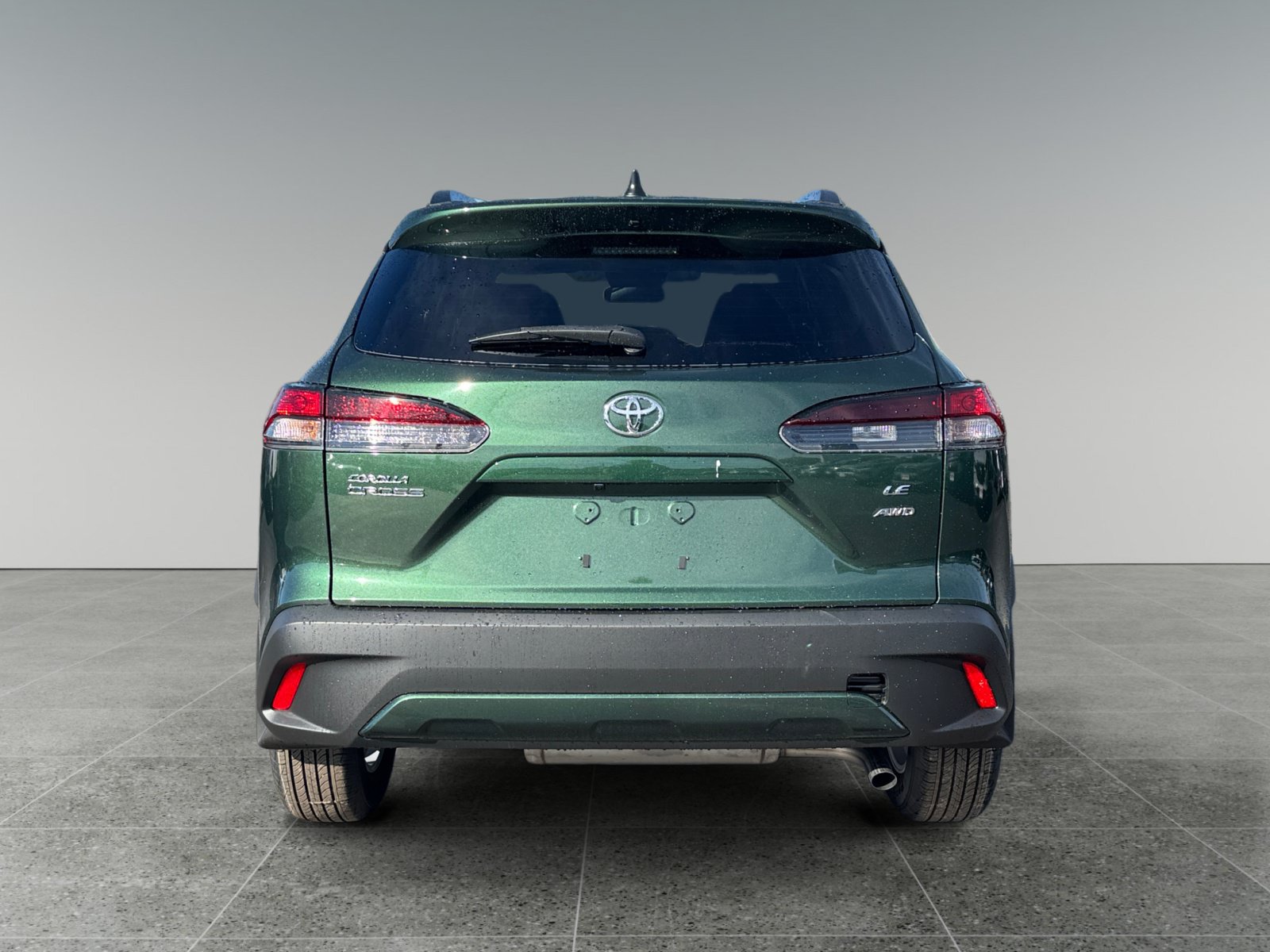 New 2026 Toyota Corolla Cross LE w/ Moonroof Package AWD/4WD image 4