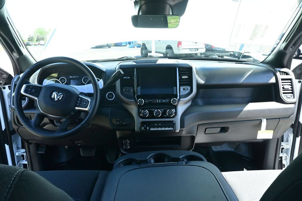 New 2026 RAM 5500 Tradesman w/ Chrome Appearance Group AWD/4WD image 19