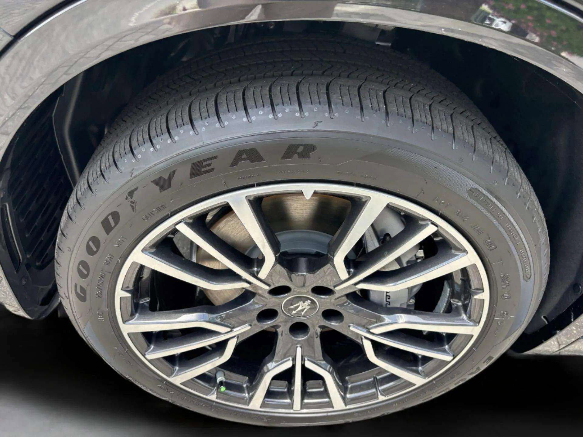 New 2025 Maserati Grecale GT image 48